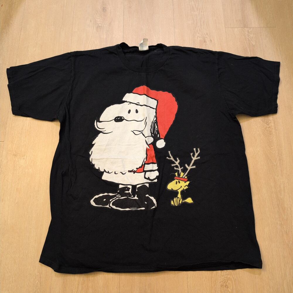 Peanuts Snoopy Adult XL Shirt Christmas Santa Claus Winter Emo Goth